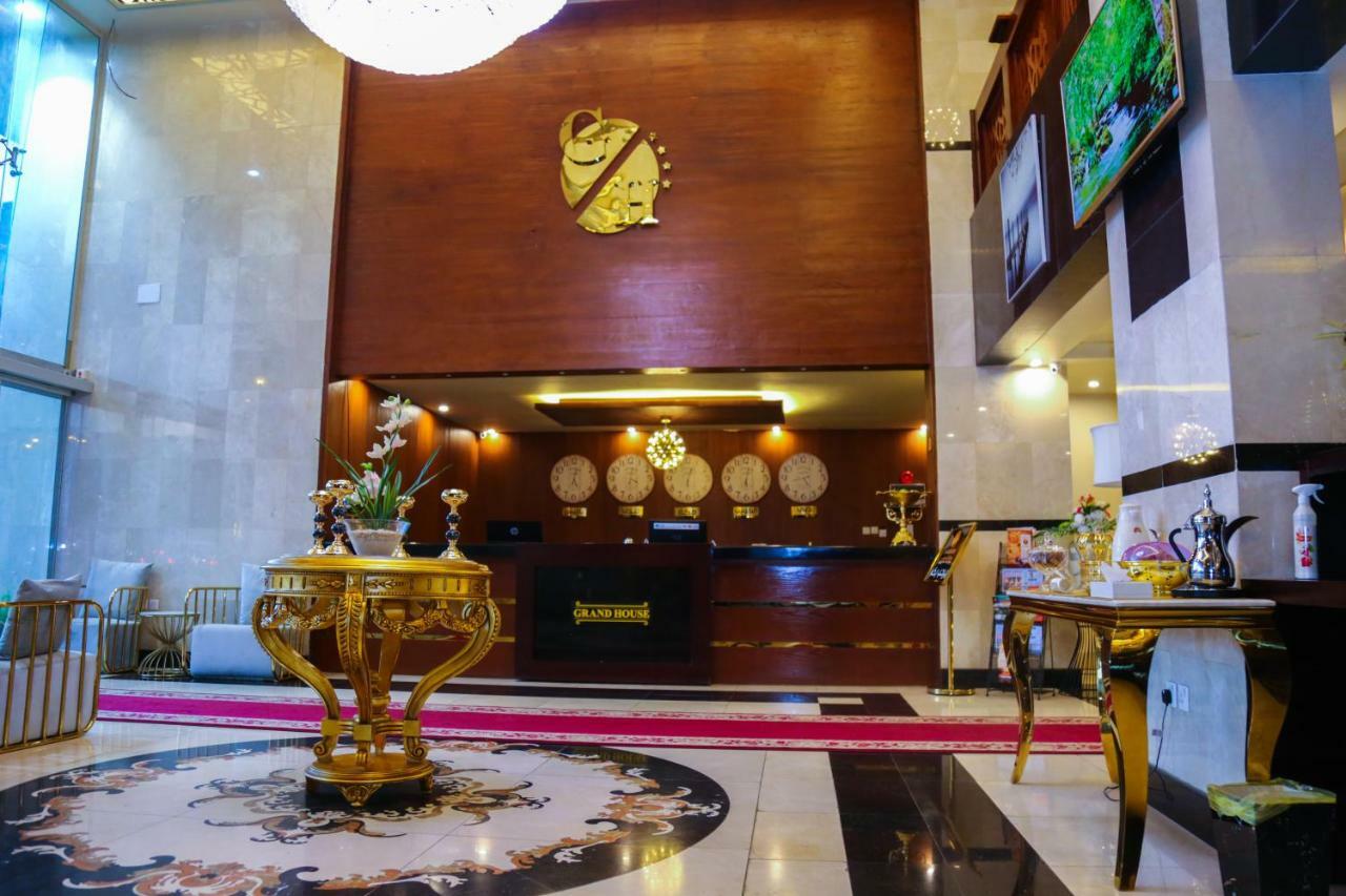 Grand House 호텔 아바 외부 사진